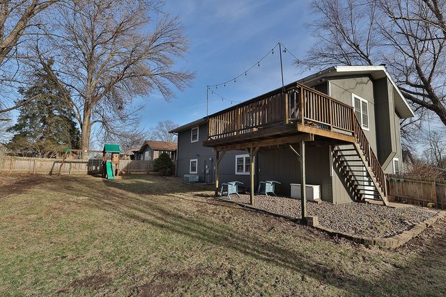 912 Park Lane, Pella, IA 50219