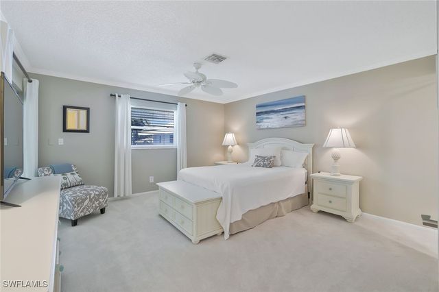 4126 Belair LN B10, Naples, FL 34103