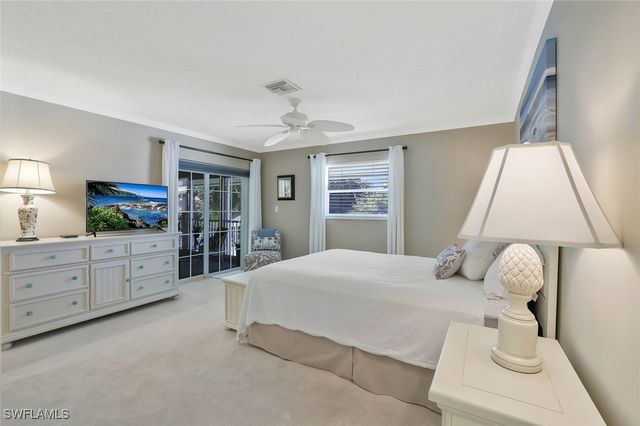 4126 Belair LN B10, Naples, FL 34103