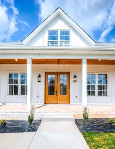 132 Lawson Drive, Wilmore, KY 40390