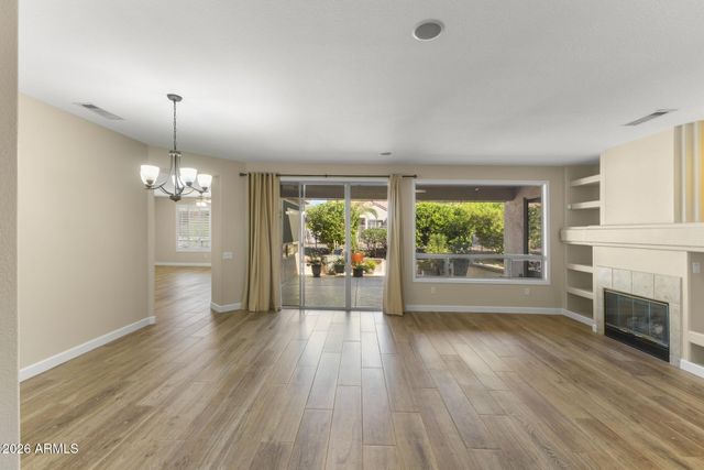 16158 W COPPER POINT Lane, Surprise, AZ 85374
