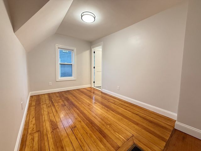 16 Willow Ave 2, Somerville, MA 02144