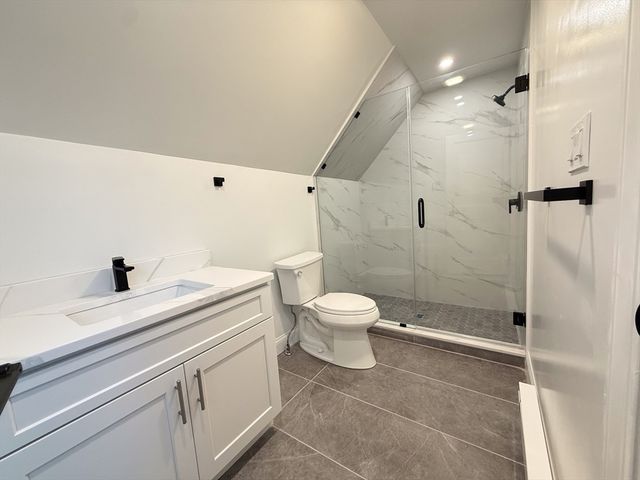 16 Willow Ave 2, Somerville, MA 02144