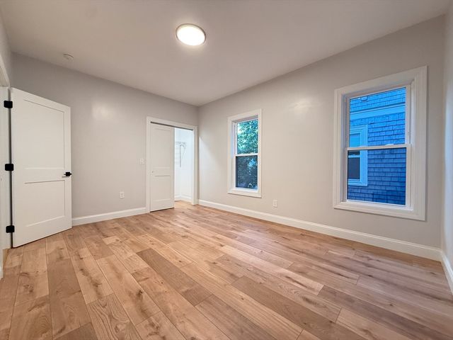 16 Willow Ave 2, Somerville, MA 02144