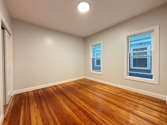 16 Willow Ave 2, Somerville, MA 02144