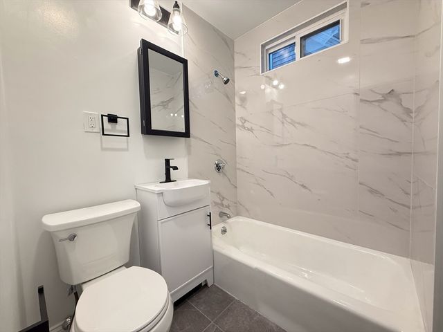 16 Willow Ave 2, Somerville, MA 02144
