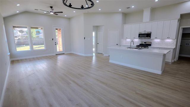 2818 Soffiano Lane, League City, TX 77573