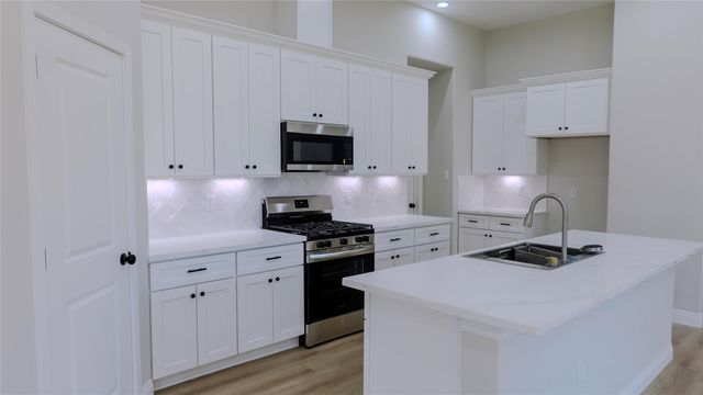 2818 Soffiano Lane, League City, TX 77573