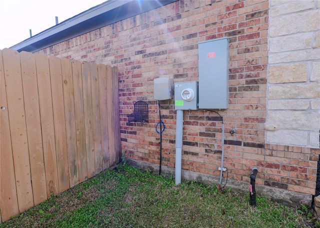 2818 Soffiano Lane, League City, TX 77573