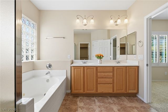11533 Crimson Rose Avenue, Las Vegas, NV 89138
