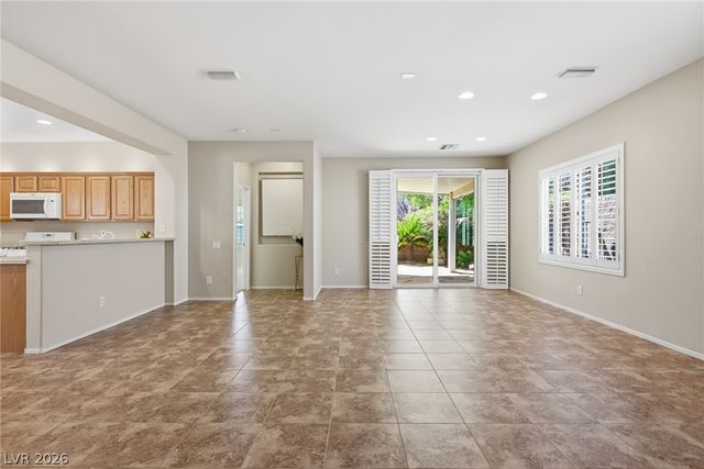 11533 Crimson Rose Avenue, Las Vegas, NV 89138