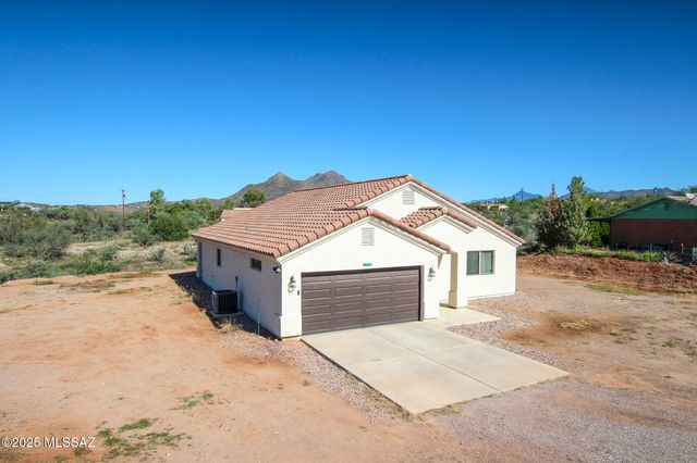 1158 Escorpion Court, Rio Rico, AZ 85648