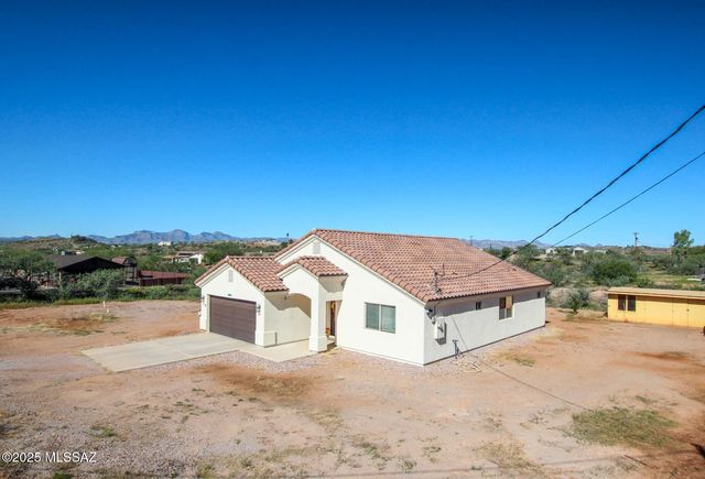 1158 Escorpion Court, Rio Rico, AZ 85648