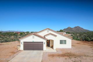 1158 Escorpion Court, Rio Rico, AZ 85648