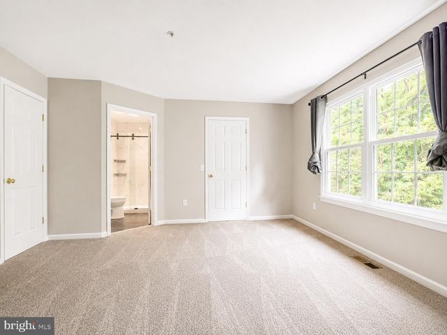 6556 RIDGEBORNE DR, Baltimore, MD 21237