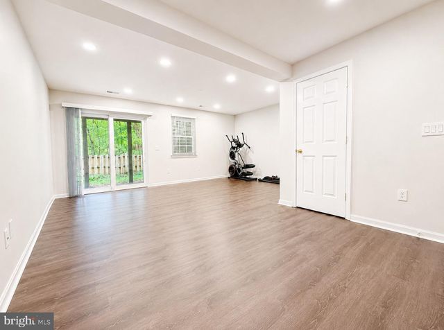 6556 RIDGEBORNE DR, Baltimore, MD 21237