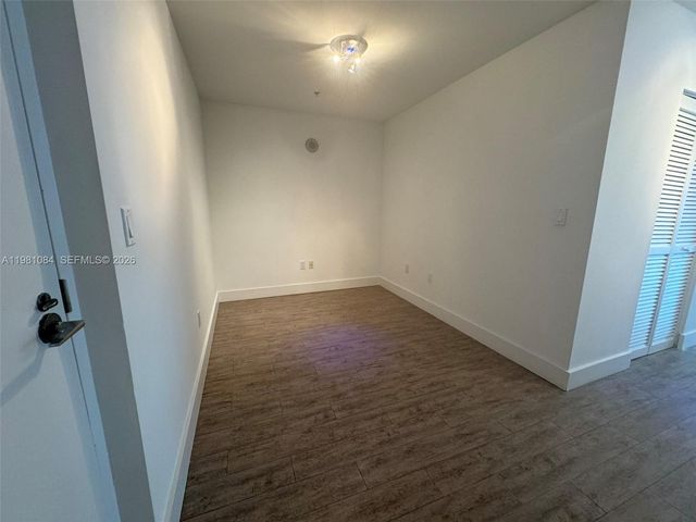 79 SW 12th St 3309-S, Miami, FL 33130