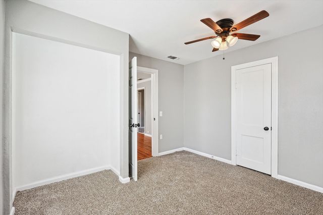 3120 Sappington Place, Fort Worth, TX 76116