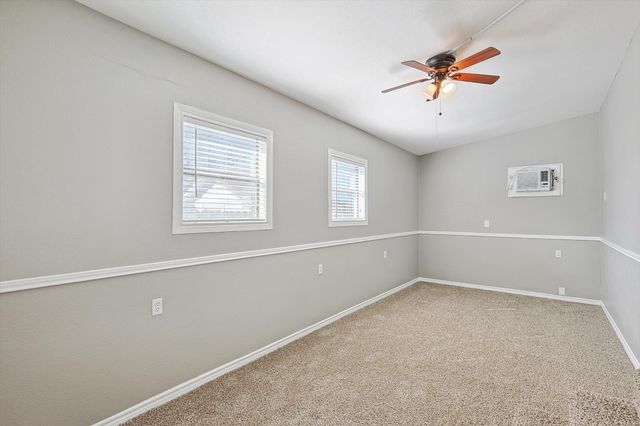 3120 Sappington Place, Fort Worth, TX 76116
