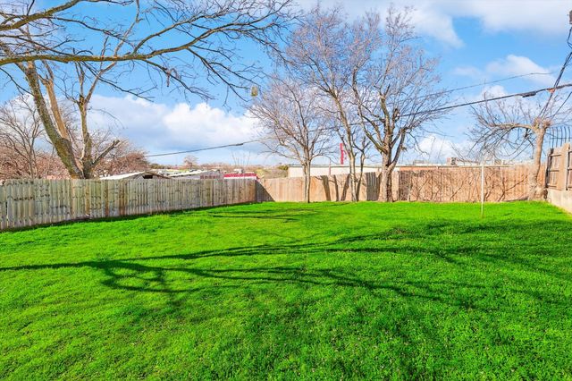 3120 Sappington Place, Fort Worth, TX 76116