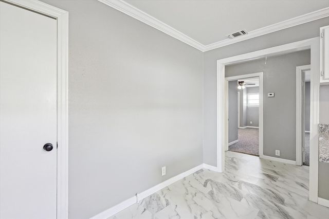 3120 Sappington Place, Fort Worth, TX 76116