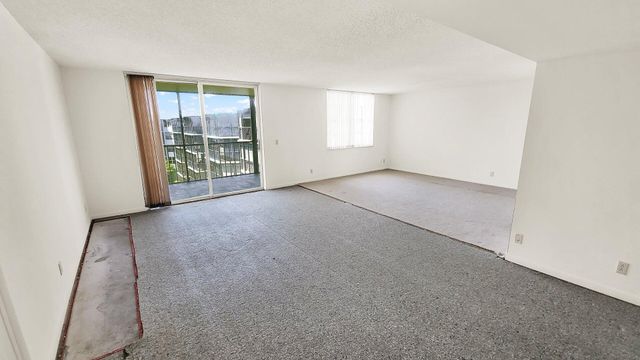 198 NW 67th Street 508, Boca Raton, FL 33487