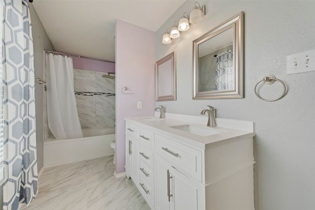637 Gibson Street, Cedar Hill, TX 75104
