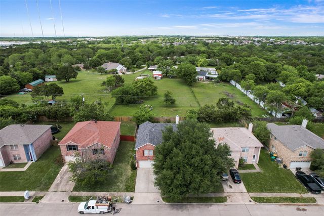 637 Gibson Street, Cedar Hill, TX 75104