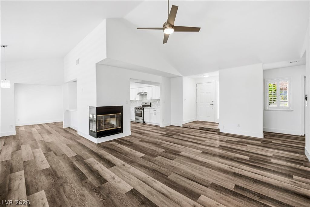 1904 Bradbury Circle, Las Vegas, NV 89128 — photo 2