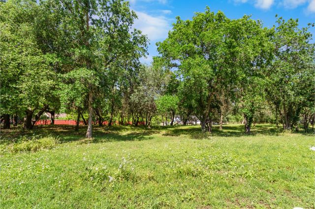 6404 Sylvan Rd, Citrus Heights, CA 95610