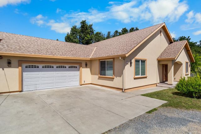 6404 Sylvan Rd, Citrus Heights, CA 95610