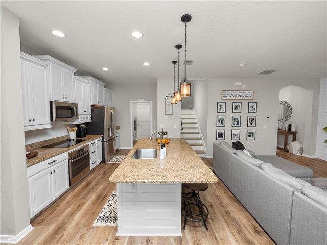 3908 VISTA TRACE WAY, Lakeland, FL 33810