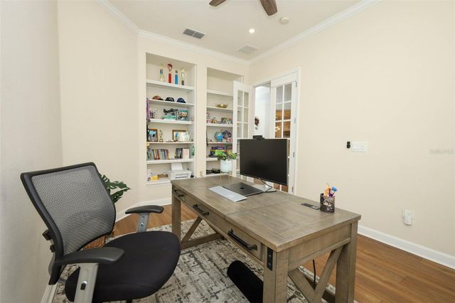 836 WOODBARK COVE, Sanford, FL 32771