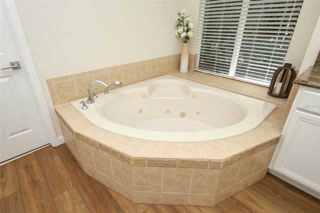 836 WOODBARK COVE, Sanford, FL 32771