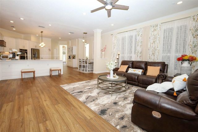 836 WOODBARK COVE, Sanford, FL 32771