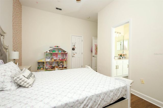 836 WOODBARK COVE, Sanford, FL 32771