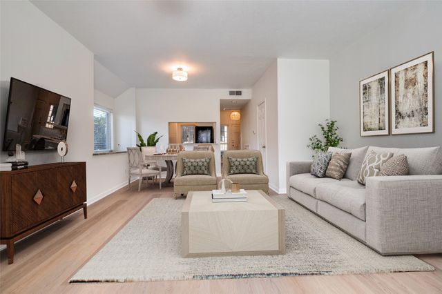 9910 Royal Lane 208, Dallas, TX 75231