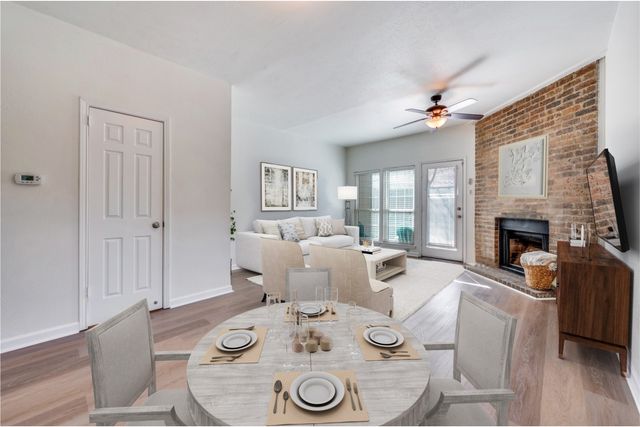 9910 Royal Lane 208, Dallas, TX 75231