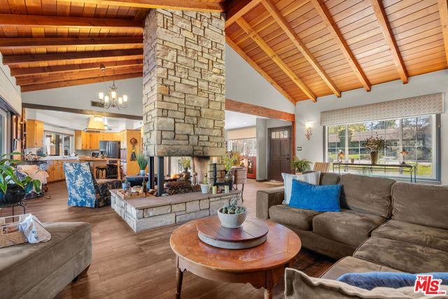 24316 Arcadia Street, Newhall (santa Clarita), CA 91321