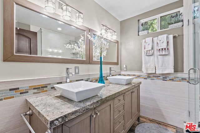 24316 Arcadia Street, Newhall (santa Clarita), CA 91321