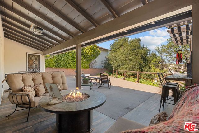 24316 Arcadia Street, Newhall (santa Clarita), CA 91321