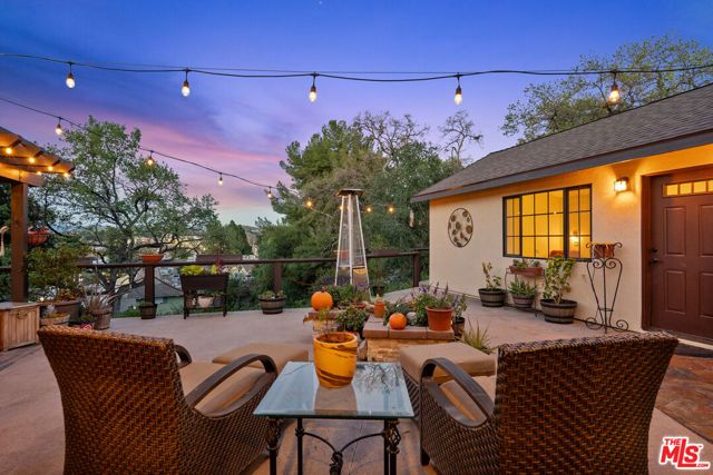 24316 Arcadia Street, Newhall (santa Clarita), CA 91321