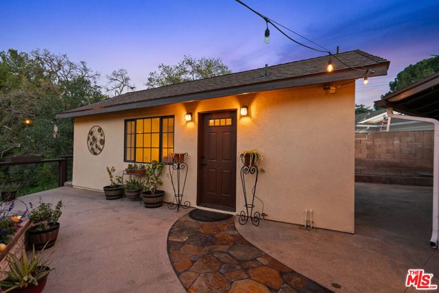 24316 Arcadia Street, Newhall (santa Clarita), CA 91321