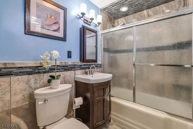 50 Spruce Ave, Ridgefield Park Village, NJ 07660
