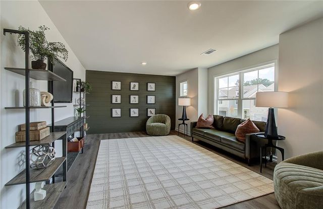 3729 Ivy Cottage Drive, Snellville, GA 30039