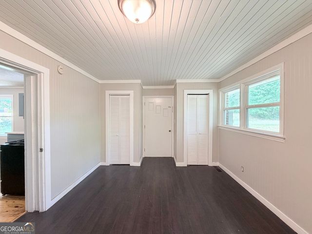 57 Cade Street, Hartwell, GA 30643