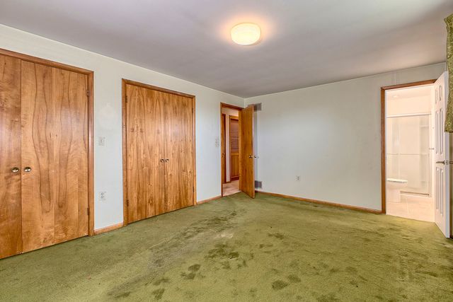177 S Thompson Lane, Irwin, PA 15642