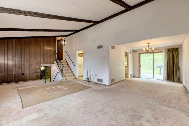 177 S Thompson Lane, Irwin, PA 15642