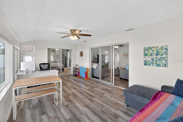 809 OAKMONT AVENUE, Sun City Center, FL 33573