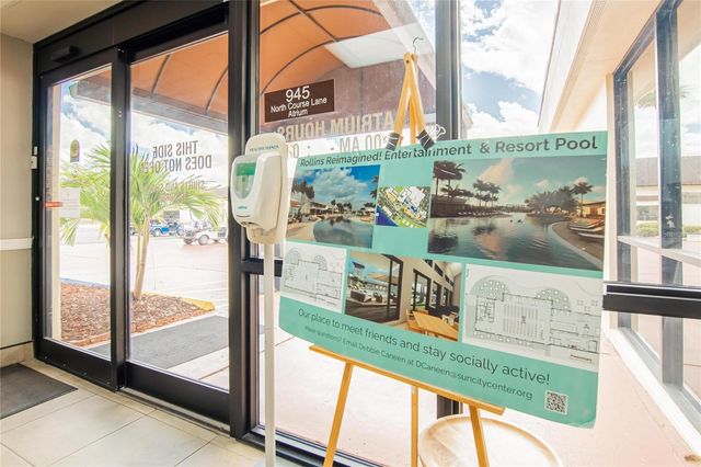 809 OAKMONT AVENUE, Sun City Center, FL 33573